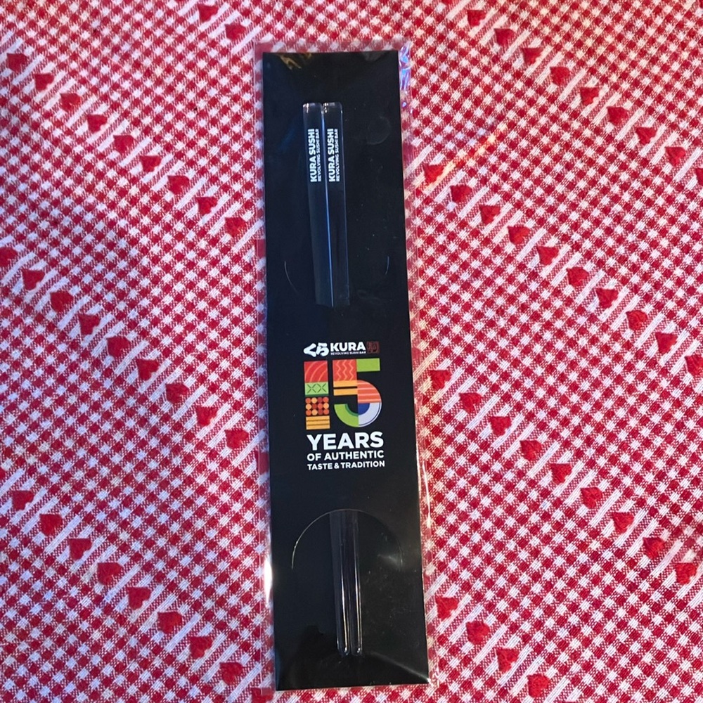 Kura crystal chopsticks NEW